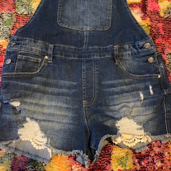 Women's Jean-Short Overalls - Picture 4 of 5